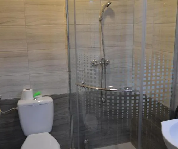 Bettina Vendeghaz アパート キシュケーレシュ