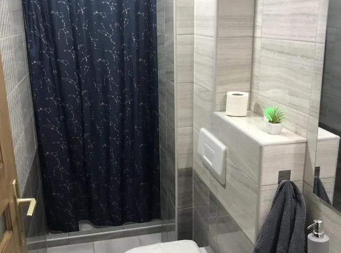 Bettina Vendeghaz * キシュケーレシュ